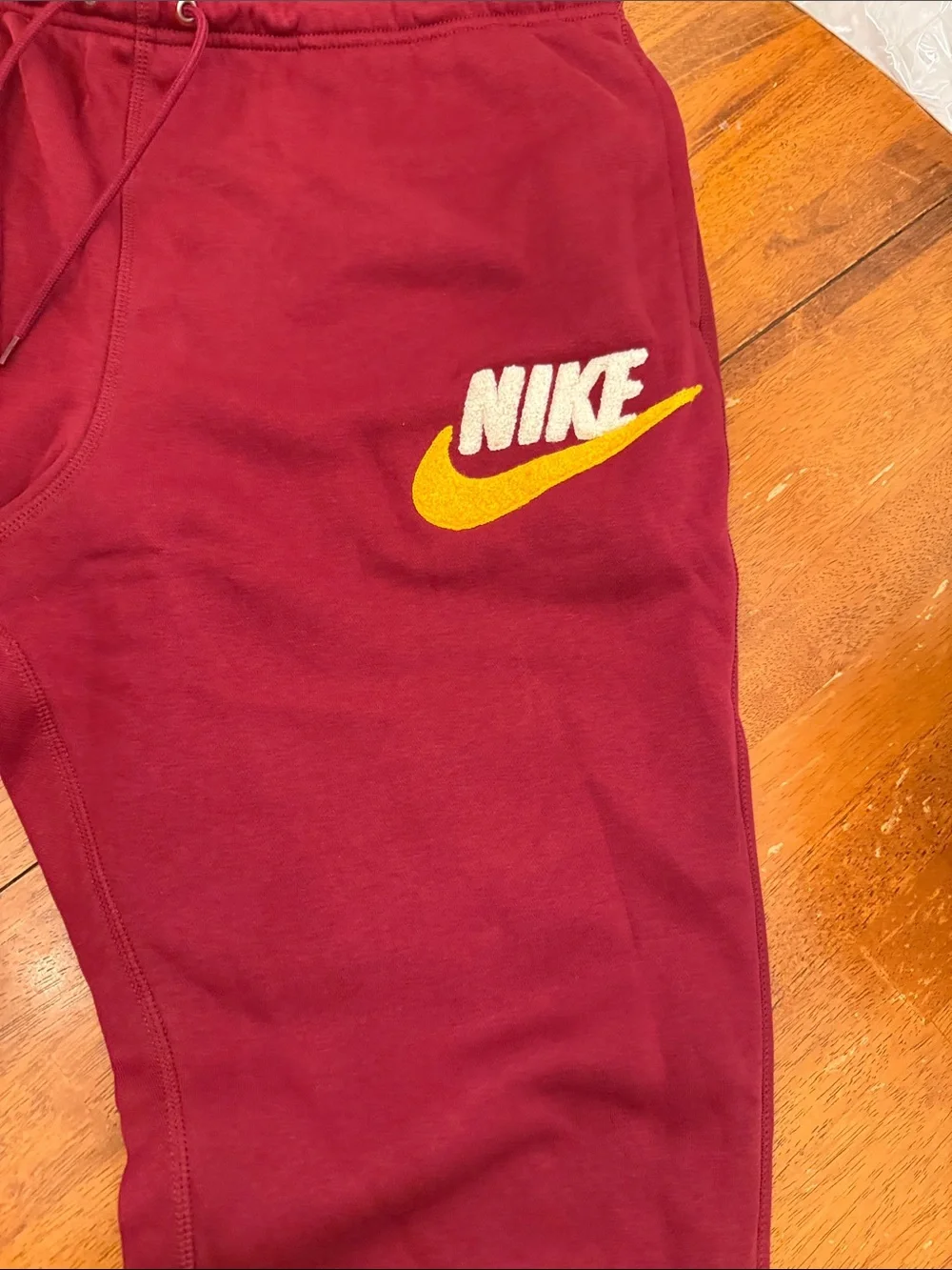 Nike Club Red Jogger Pants Futura Logo Men's Size XXL Tapered Leg FN3094-677